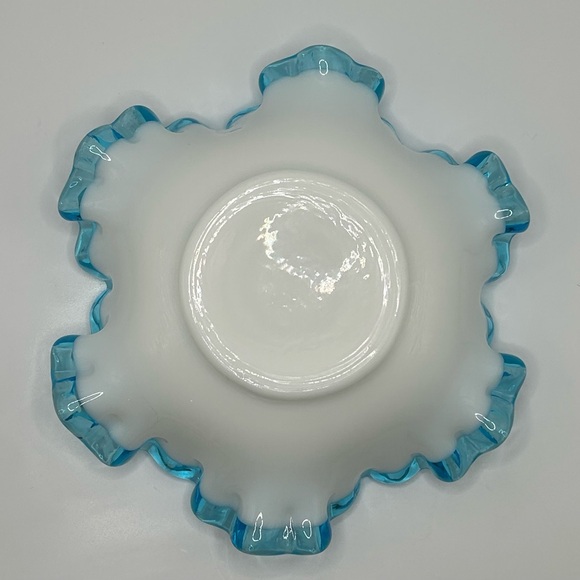 Vintage Fenton Aqua Crest Milk Glass Ruffled Dish - Picture 6 of 8